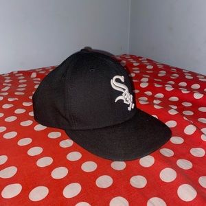 AUTHENTIC MLB WHITE SOX SNAPBACK